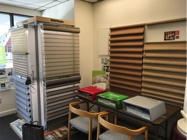 Hunter Douglas Dealer Image